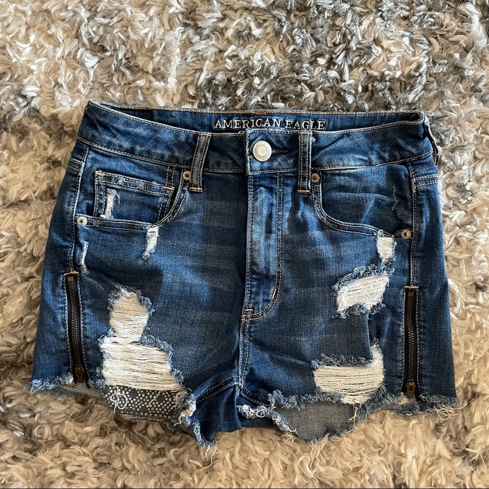 American Eagle High Rise Jean Shorts Size 6